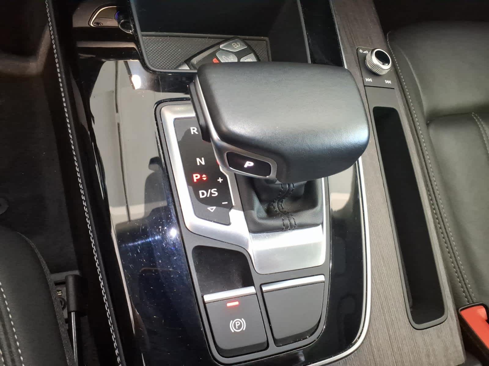 2021 Audi Q5 Premium Plus 45 TFSI quattro