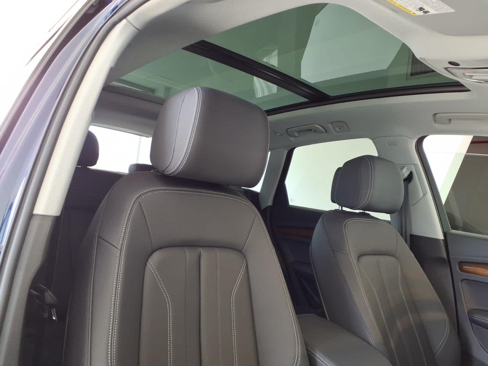 2025 Audi Q5 Premium Plus 40 TFSI quattro