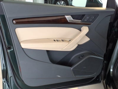 2019 Audi Q5 Premium Plus 45 TFSI quattro