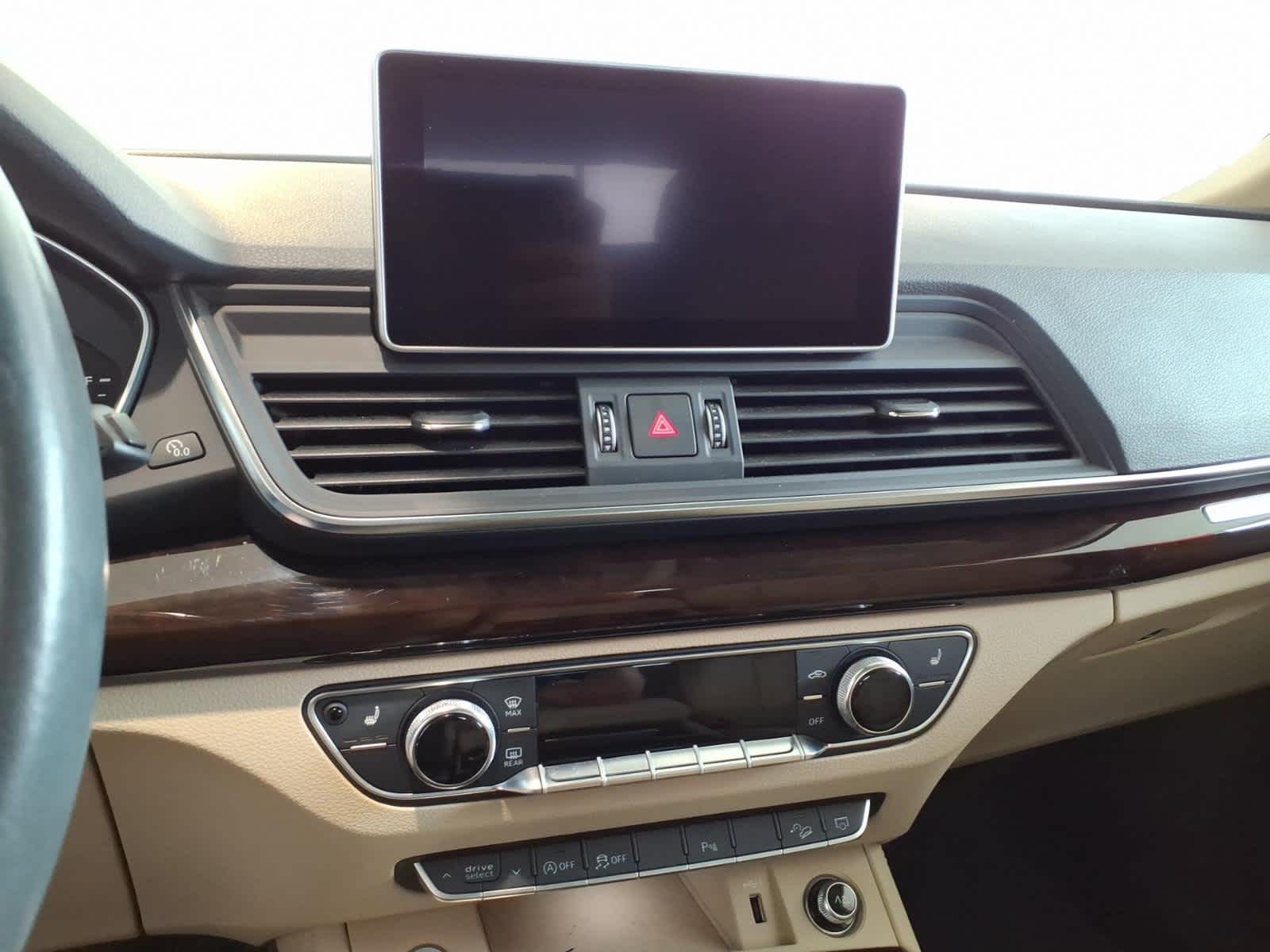 2019 Audi Q5 Premium Plus 45 TFSI quattro
