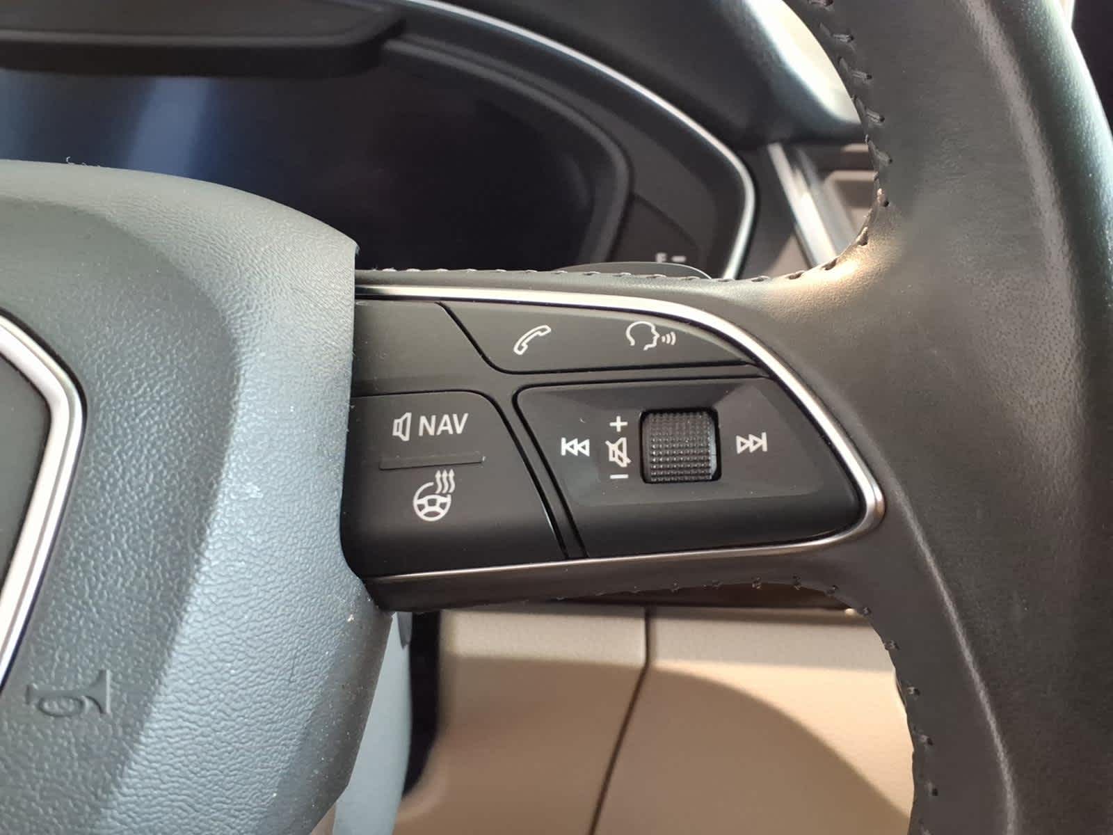 2019 Audi Q5 Premium Plus 45 TFSI quattro