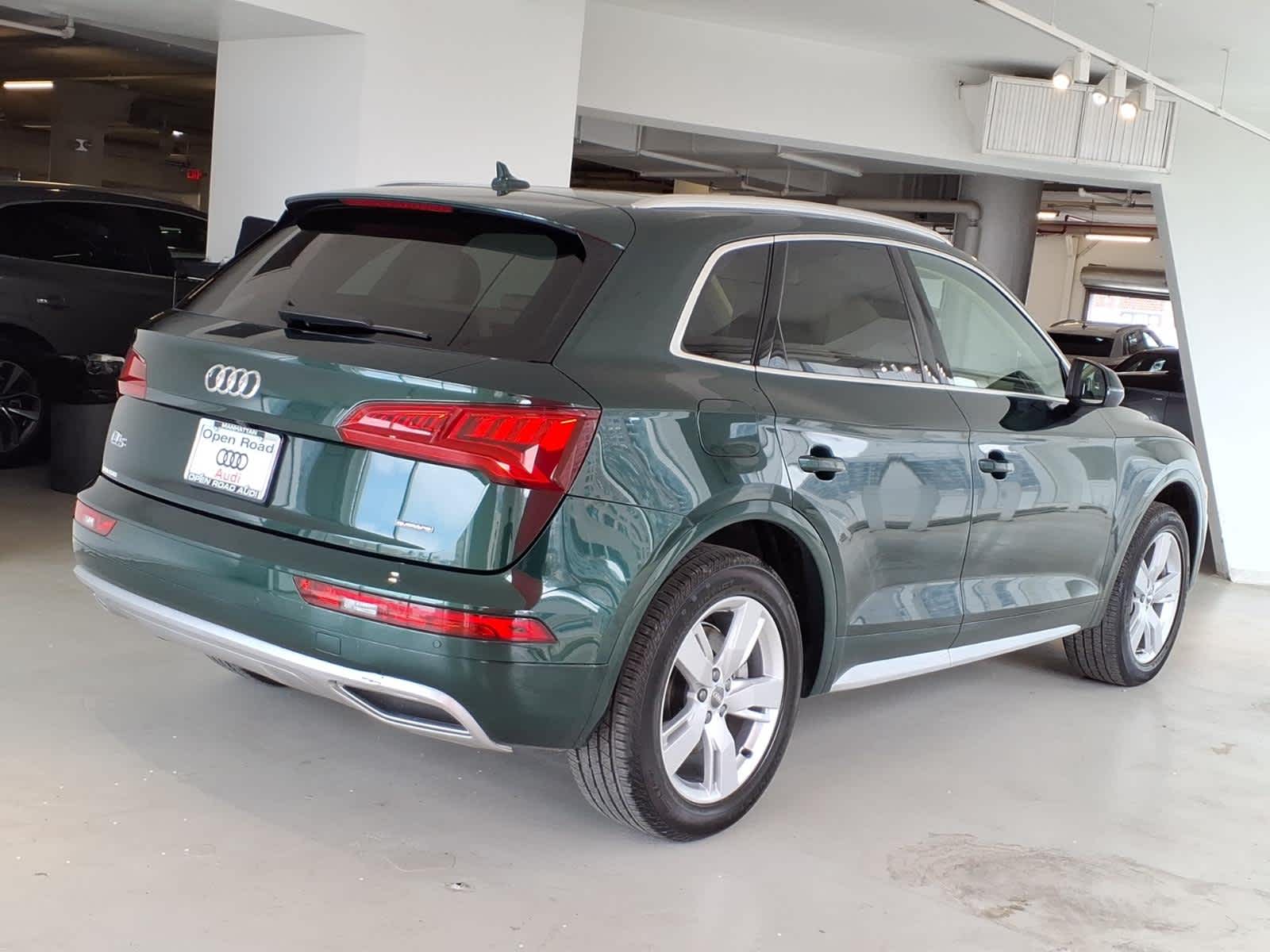 2019 Audi Q5 Premium Plus 45 TFSI quattro