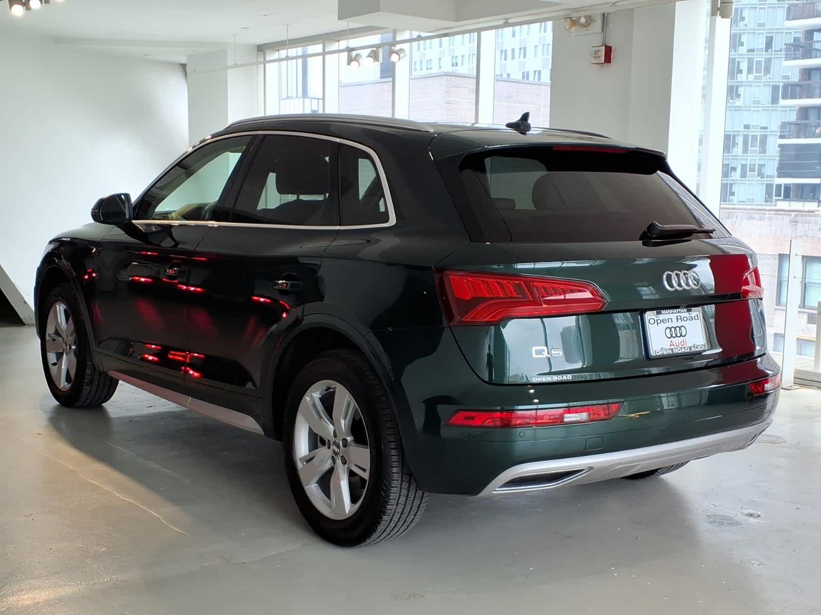 2019 Audi Q5 Premium Plus 45 TFSI quattro