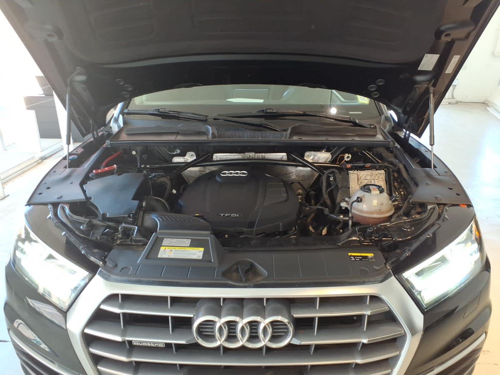2019 Audi Q5 Premium Plus 45 TFSI quattro