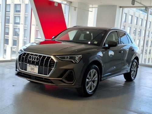 2023 Audi Q3 S line Premium 45 TFSI quattro