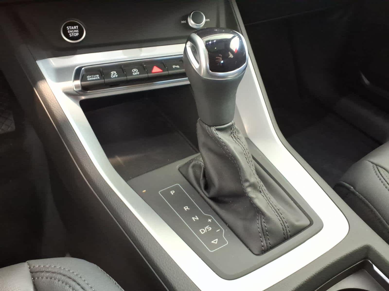 2023 Audi Q3 S line Premium 45 TFSI quattro