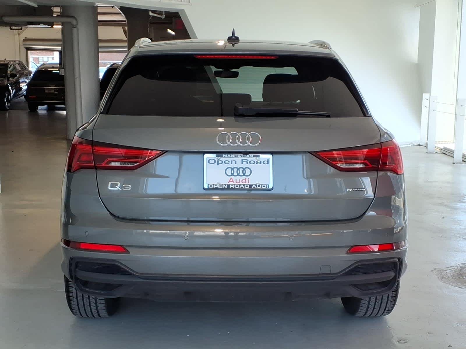 2023 Audi Q3 S line Premium 45 TFSI quattro