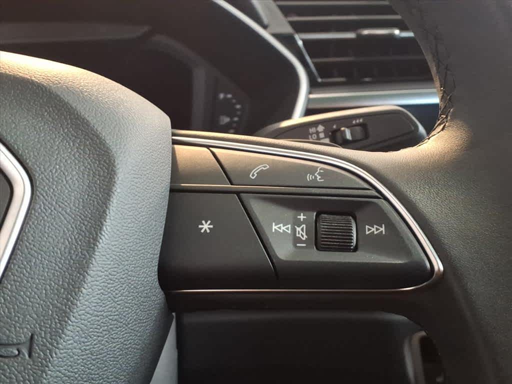 2025 Audi Q3 S line Premium 45 TFSI quattro