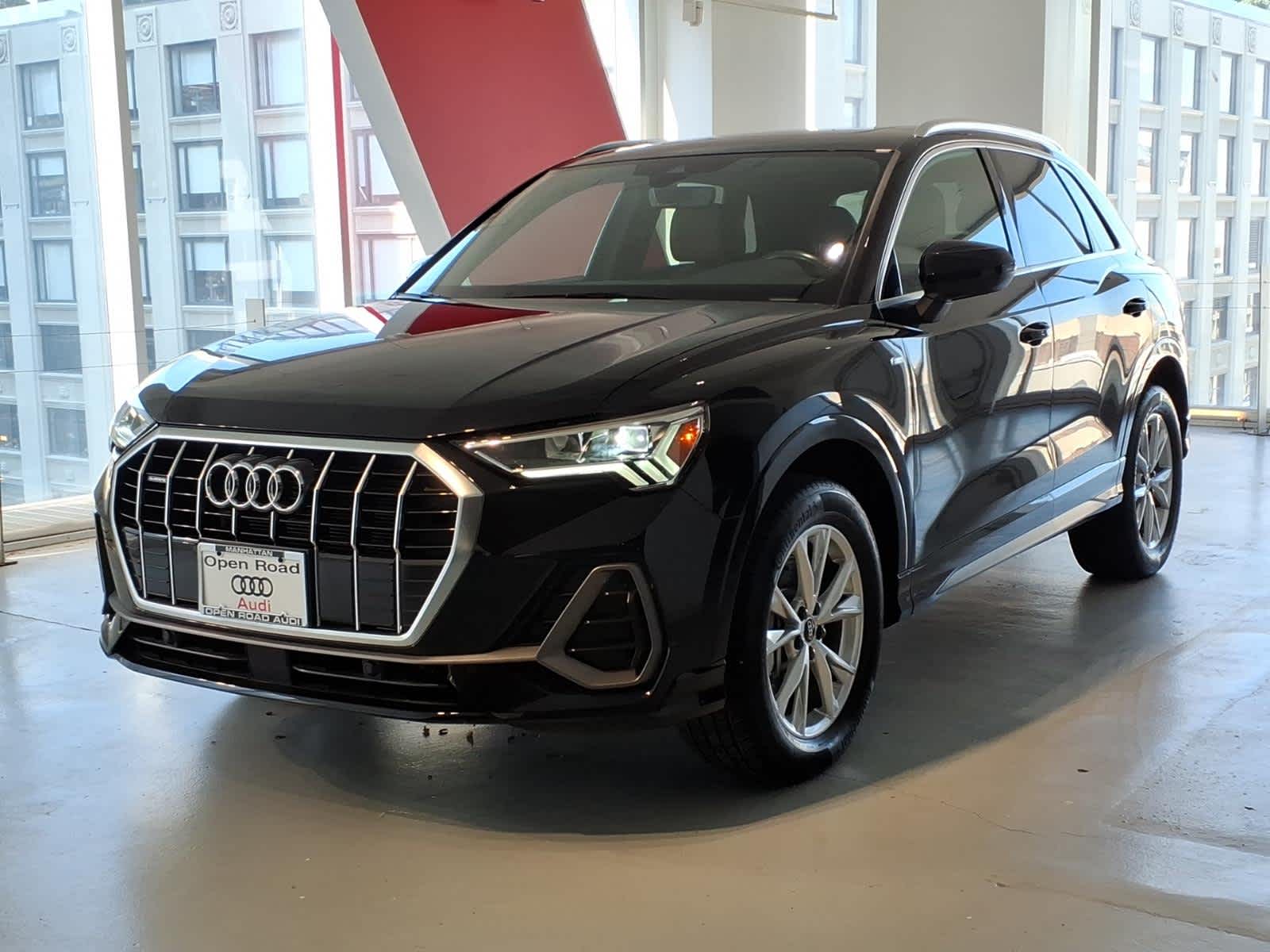 2024 Audi Q3 S line Premium 45 TFSI quattro