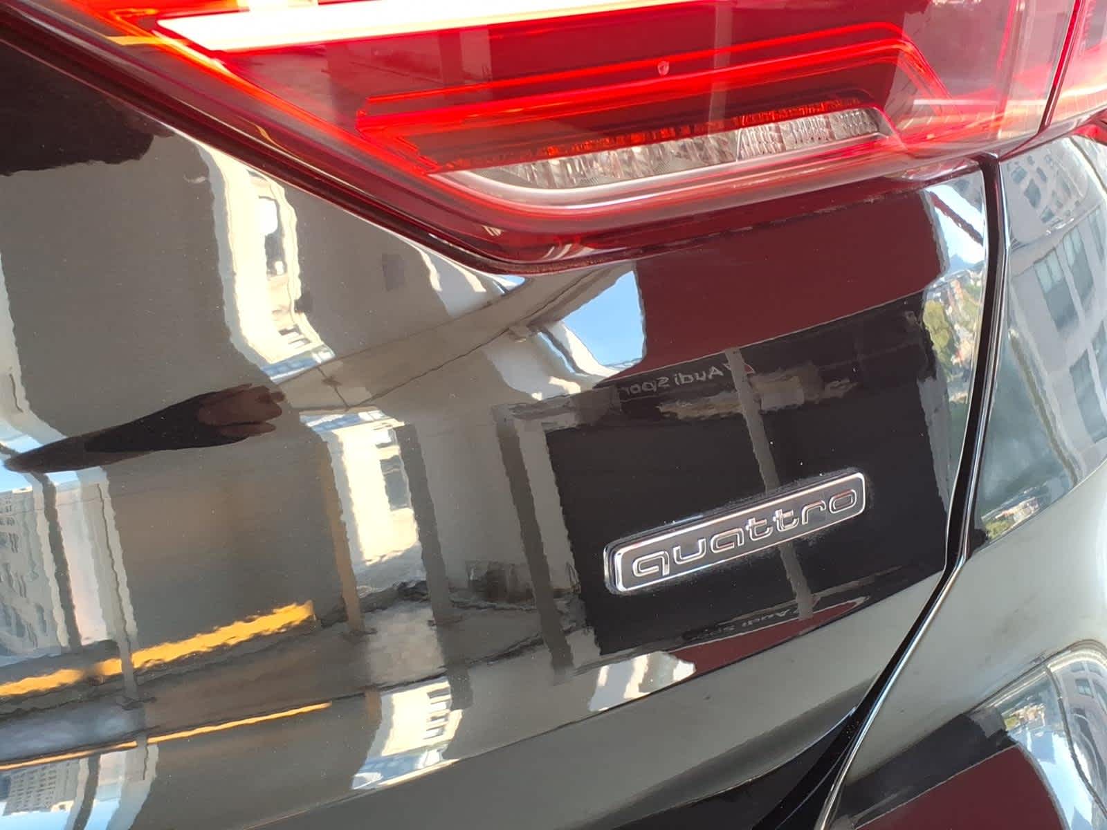 2024 Audi Q3 S line Premium 45 TFSI quattro