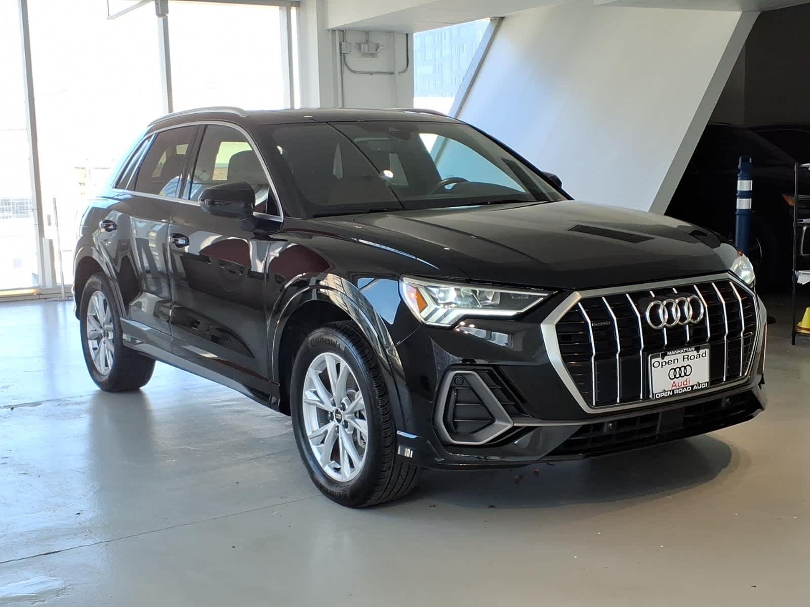 2024 Audi Q3 S line Premium 45 TFSI quattro