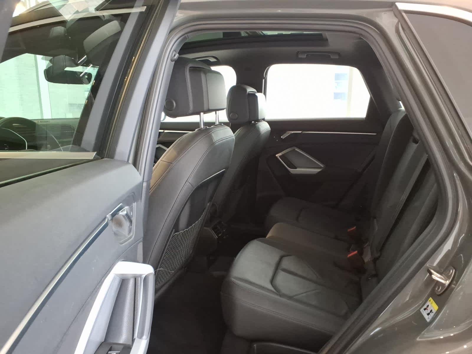 2024 Audi Q3 S line Premium 45 TFSI quattro
