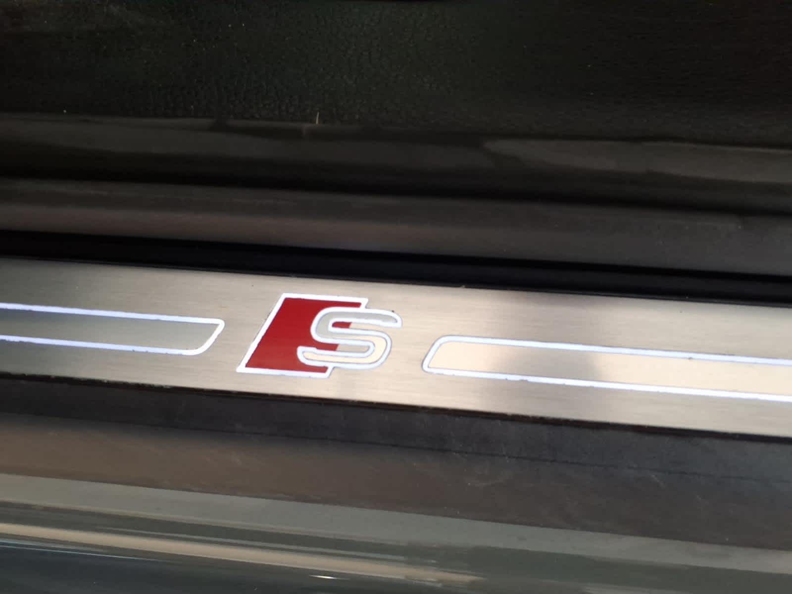 2024 Audi Q3 S line Premium 45 TFSI quattro