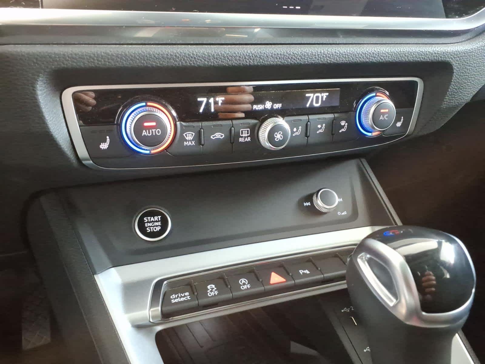 2024 Audi Q3 S line Premium 45 TFSI quattro