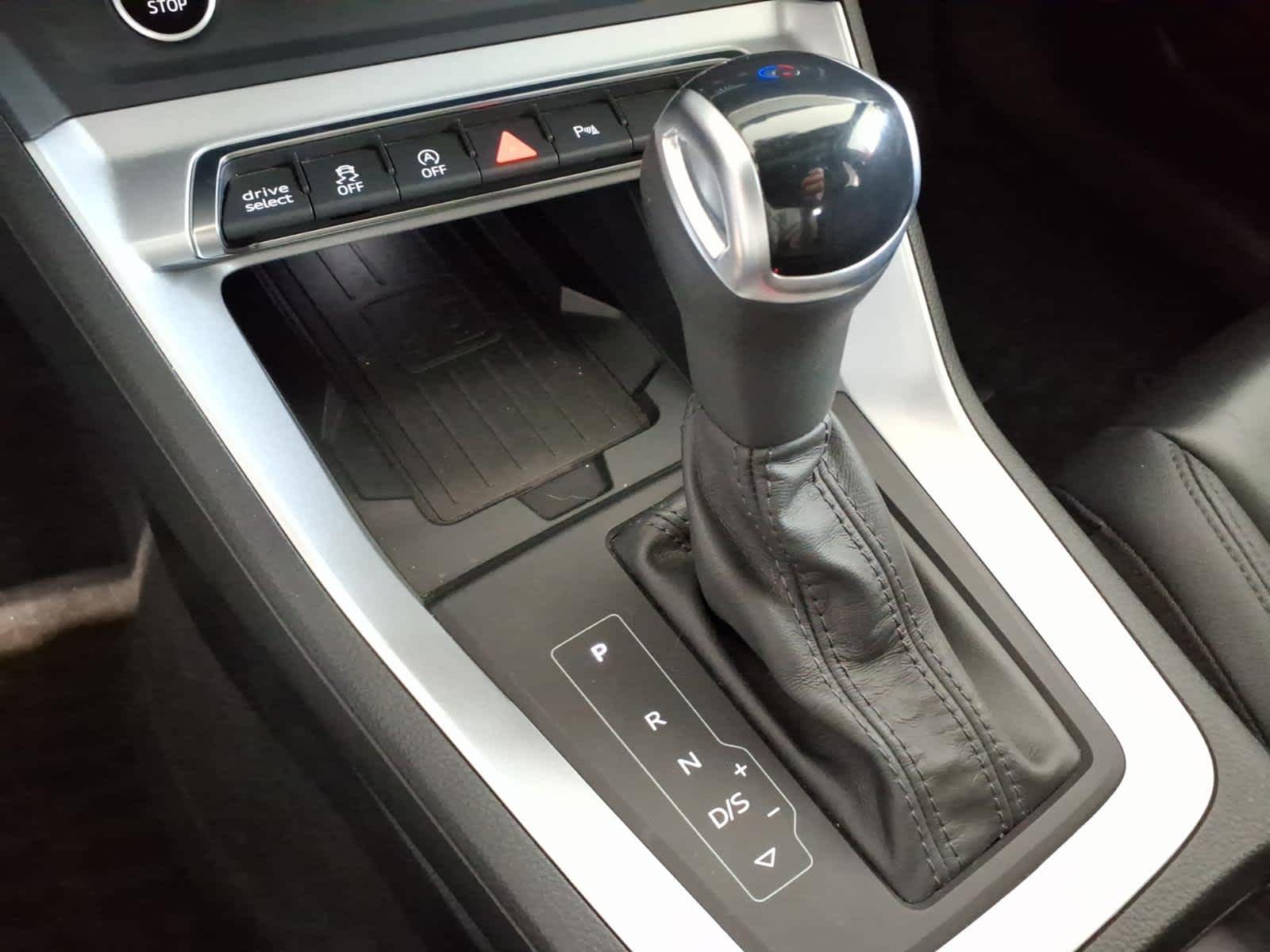 2024 Audi Q3 S line Premium 45 TFSI quattro