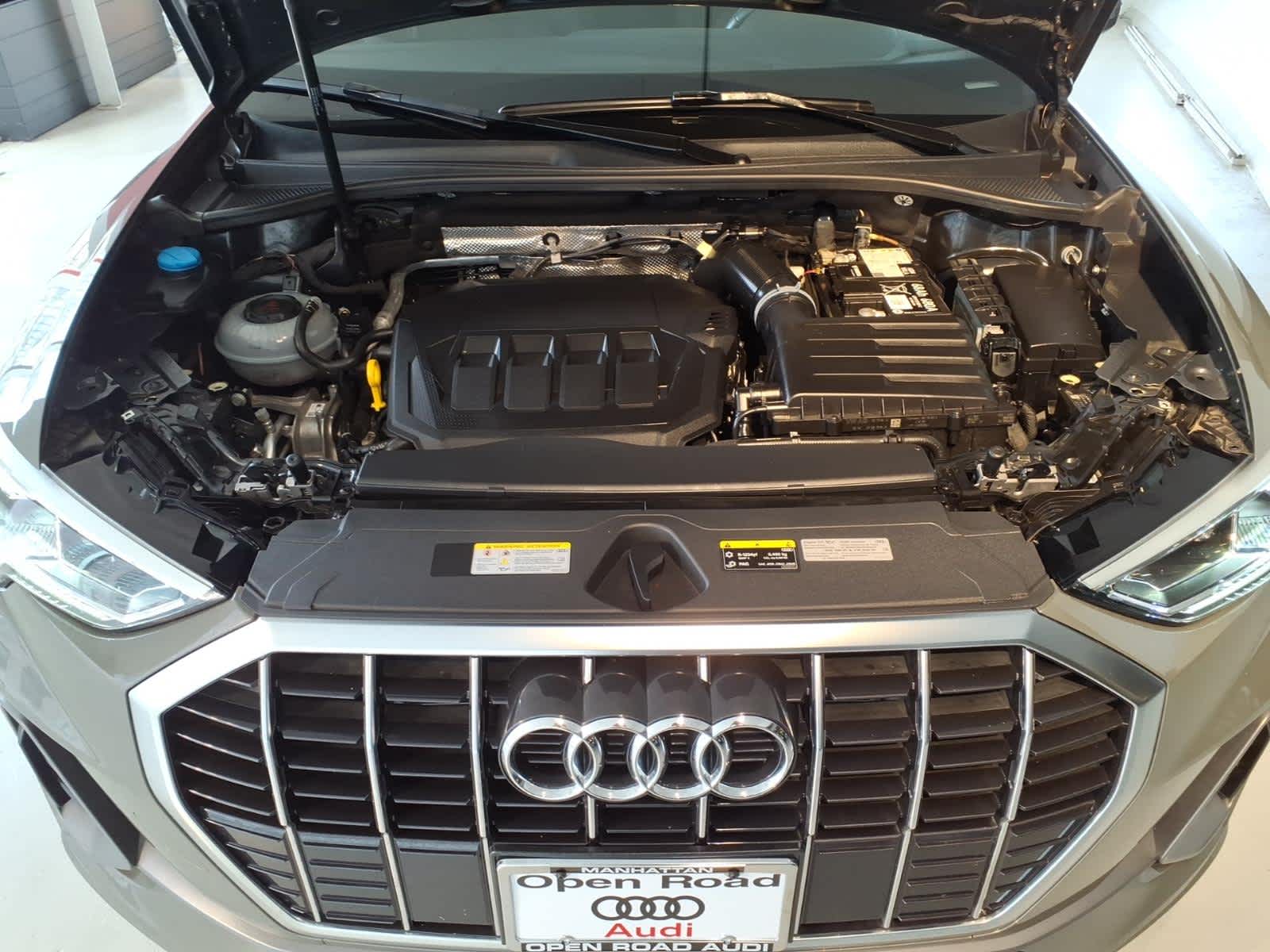 2024 Audi Q3 S line Premium 45 TFSI quattro