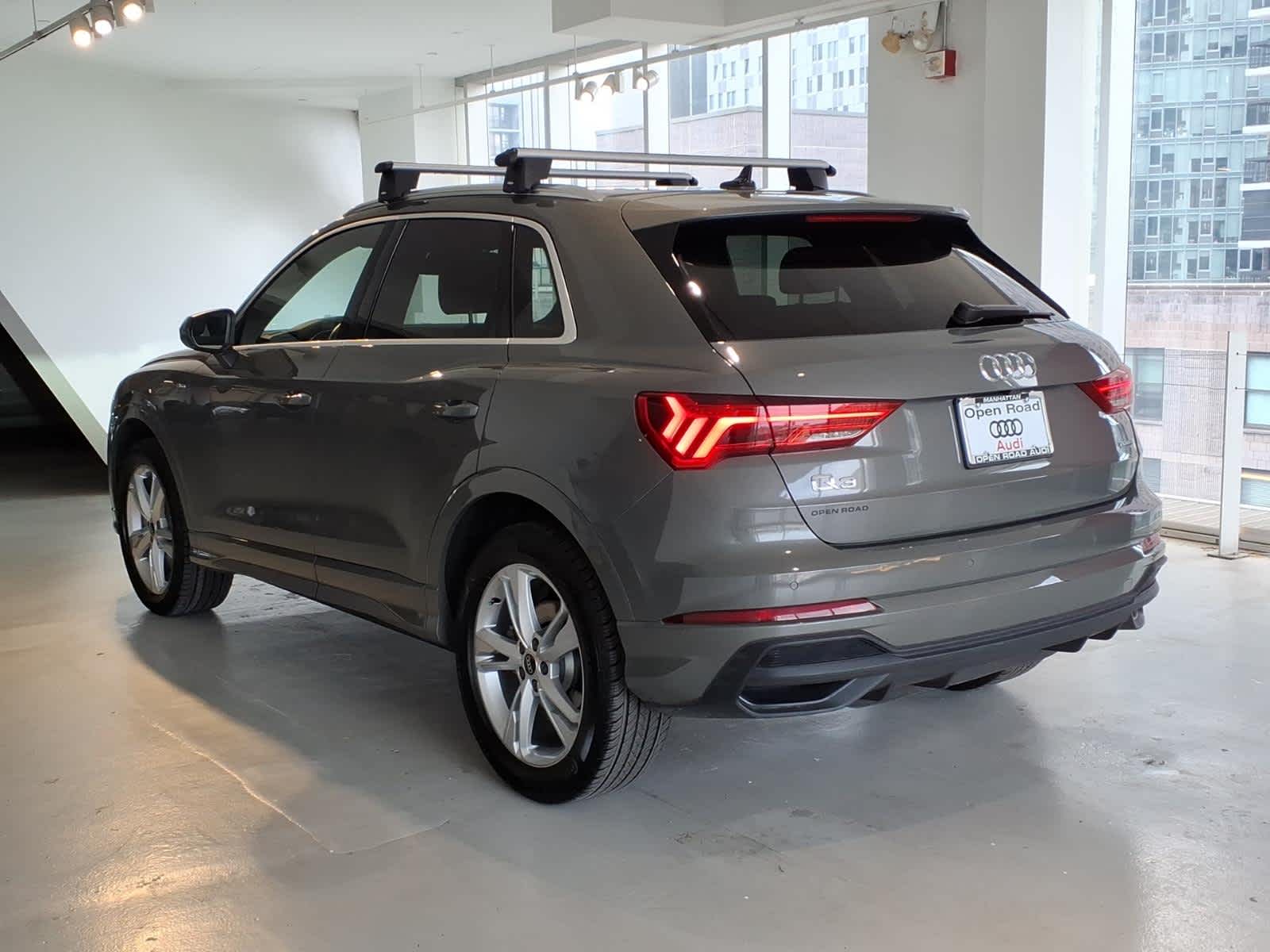 2024 Audi Q3 S line Premium 45 TFSI quattro