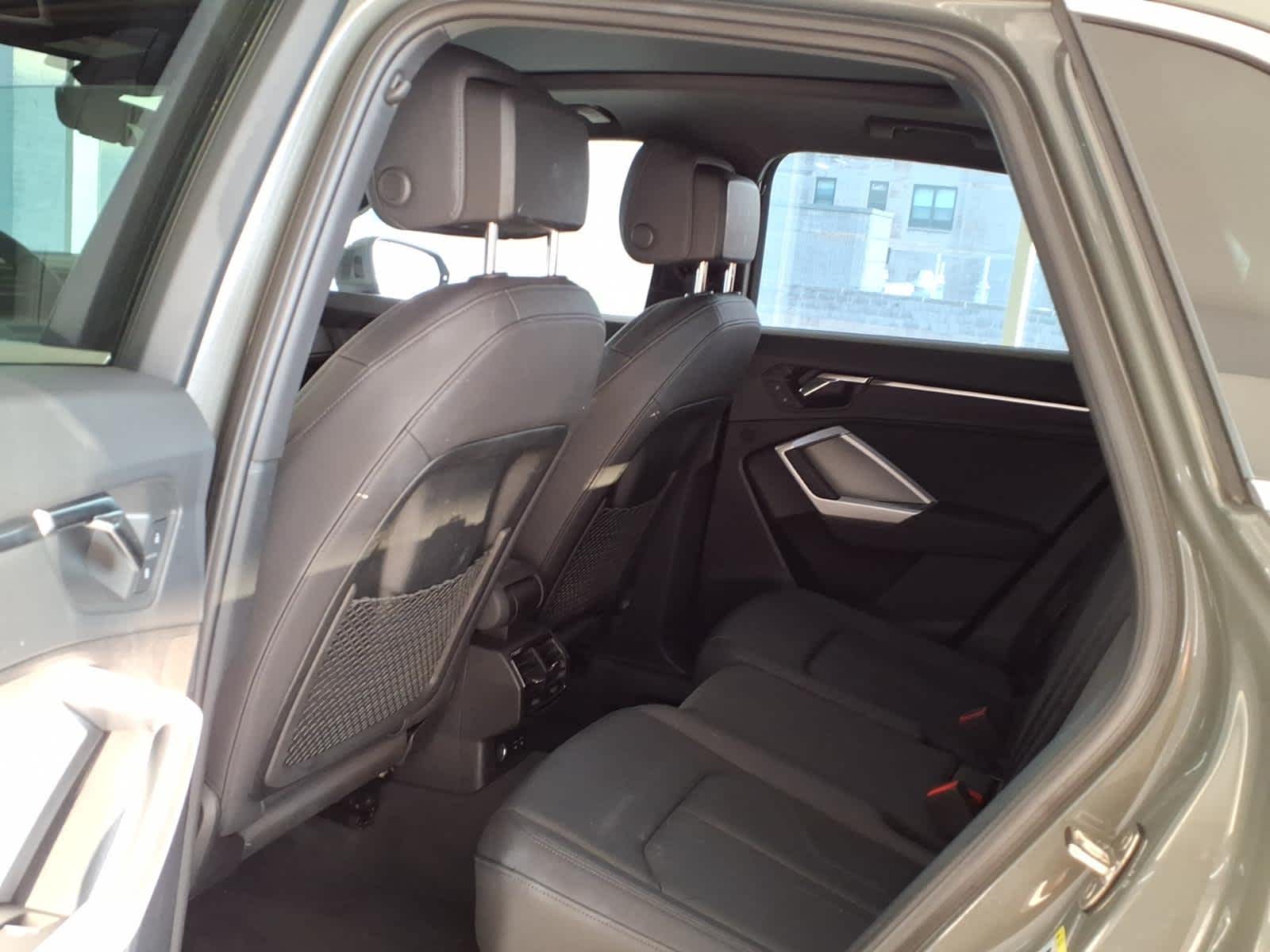 2024 Audi Q3 S line Premium 45 TFSI quattro