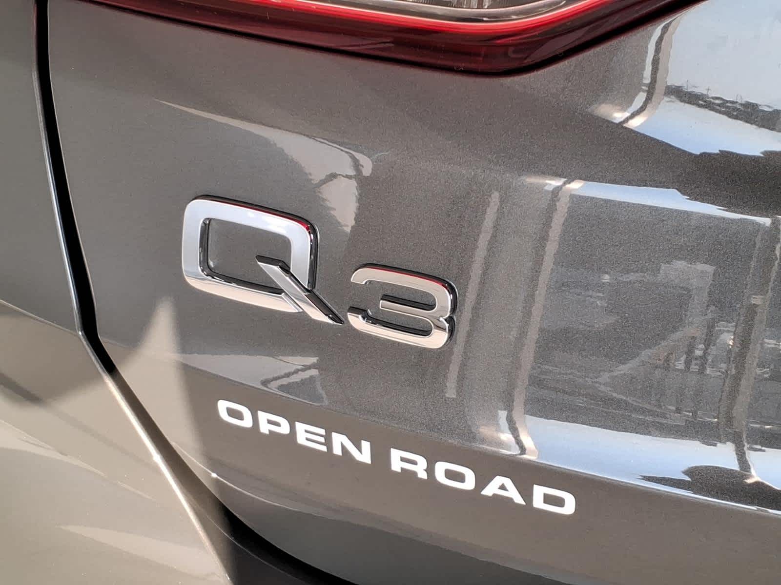 2024 Audi Q3 S line Premium 45 TFSI quattro