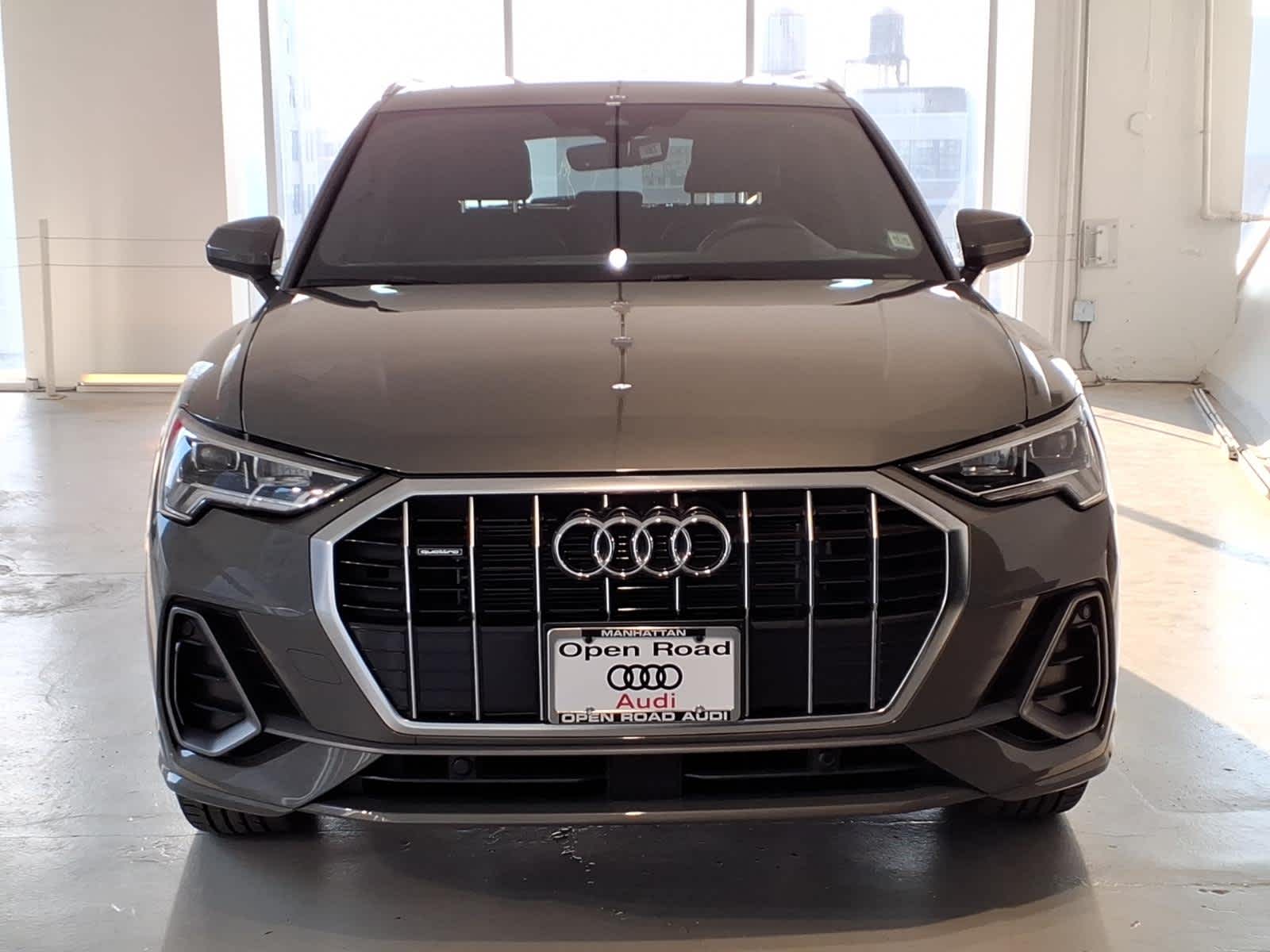 2024 Audi Q3 S line Premium 45 TFSI quattro