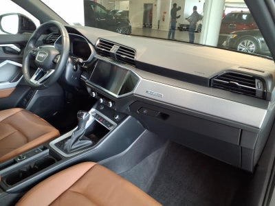 2022 Audi Q3 S line Premium 45 TFSI quattro
