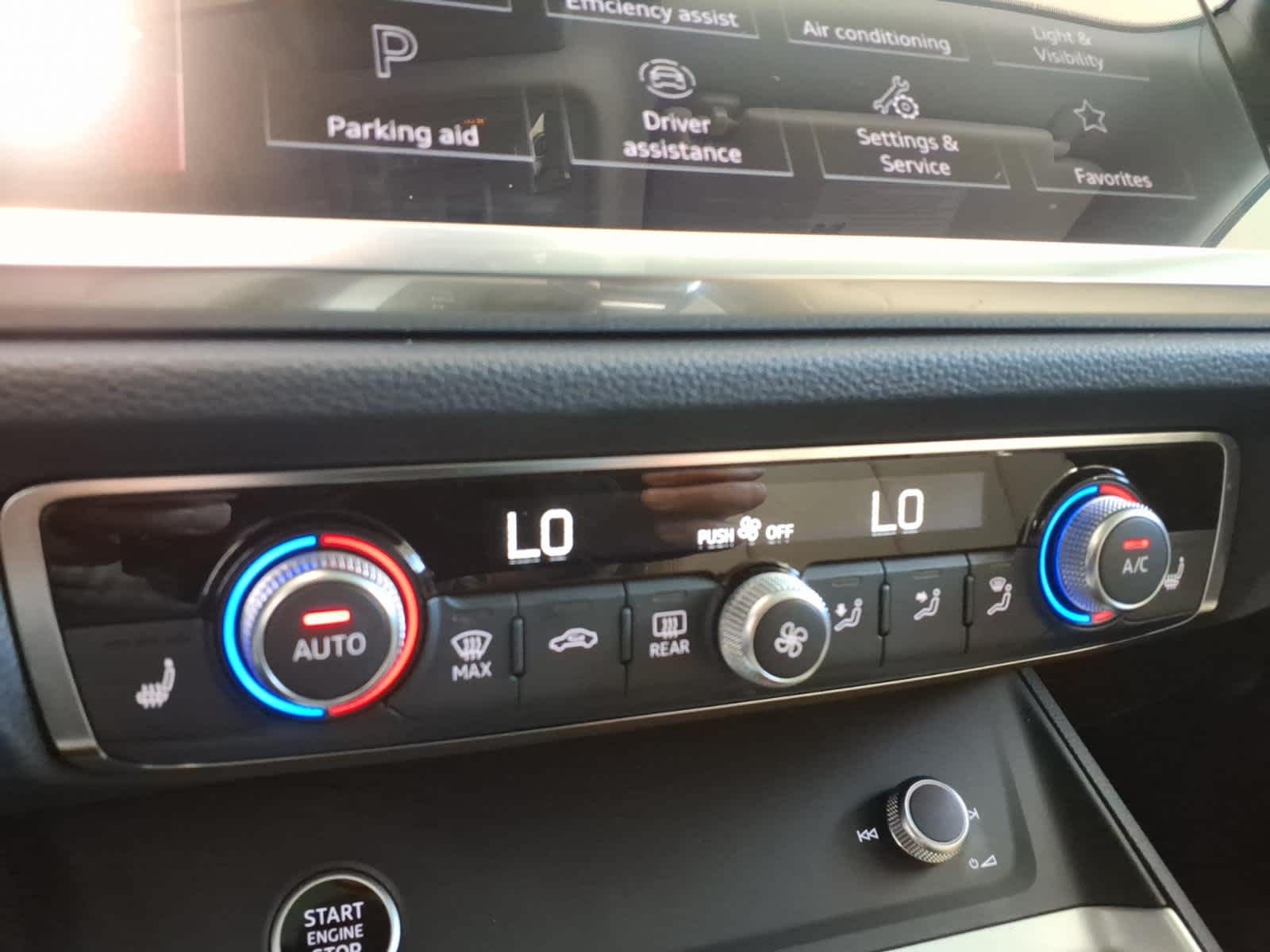 2024 Audi Q3 S line Premium 45 TFSI quattro