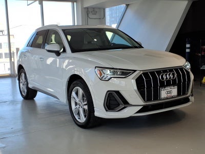 2024 Audi Q3 S line Premium 45 TFSI quattro