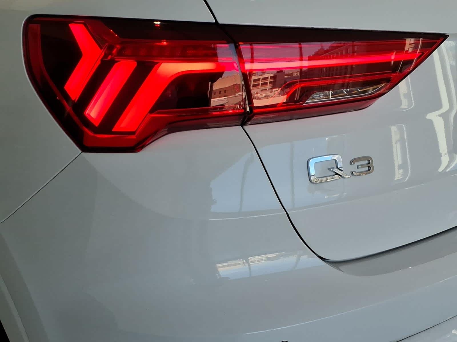 2024 Audi Q3 S line Premium 45 TFSI quattro