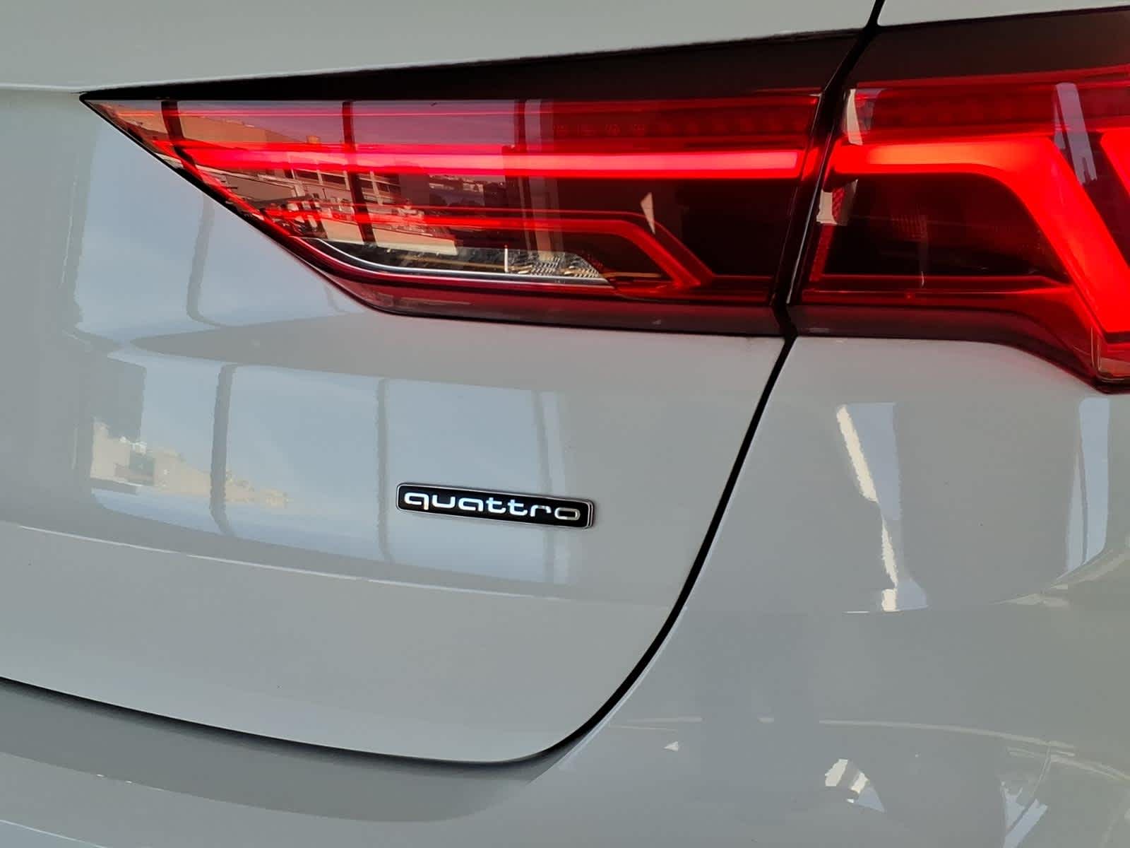 2024 Audi Q3 S line Premium 45 TFSI quattro