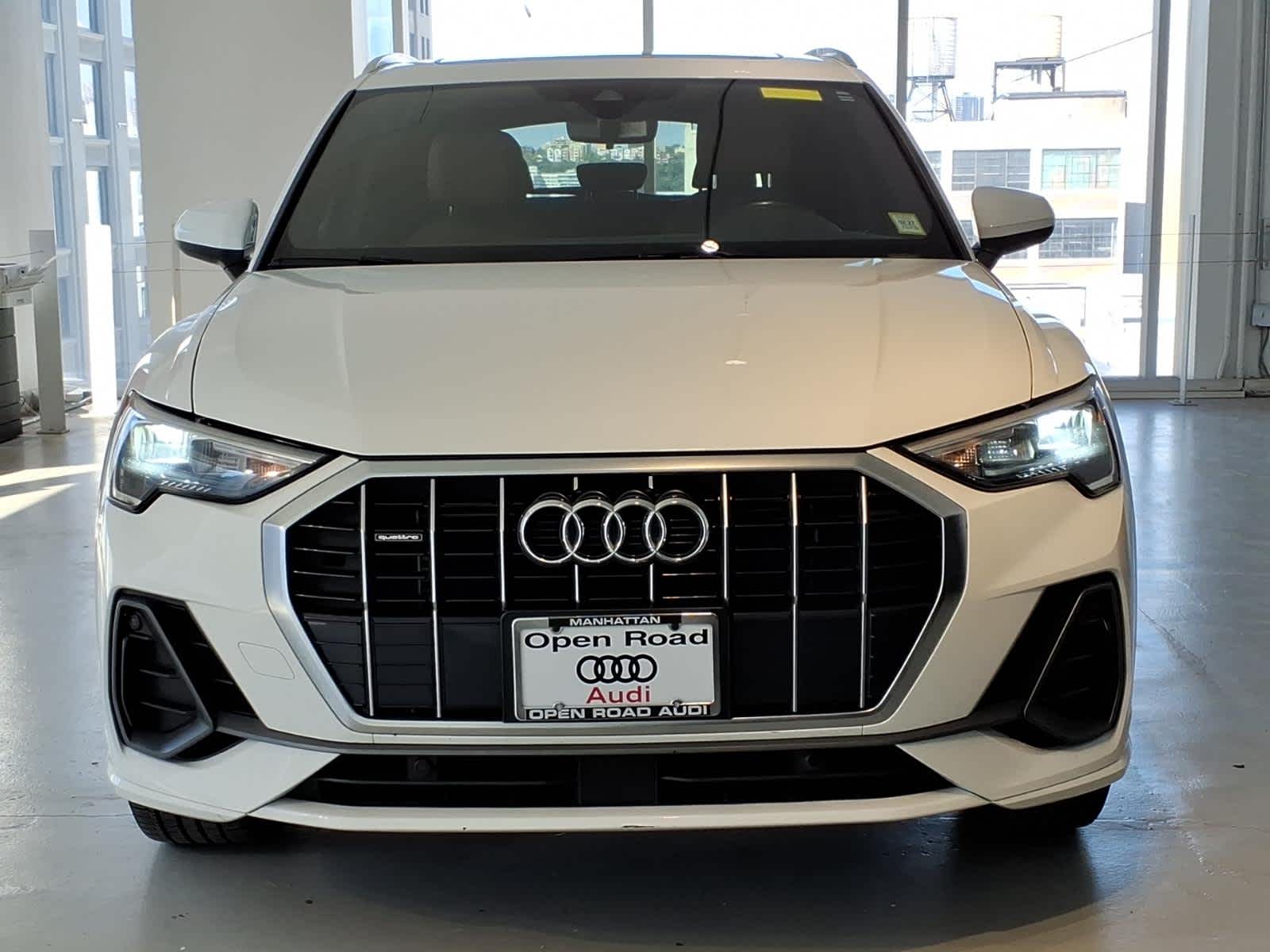 2020 Audi Q3 S line Premium 45 TFSI quattro