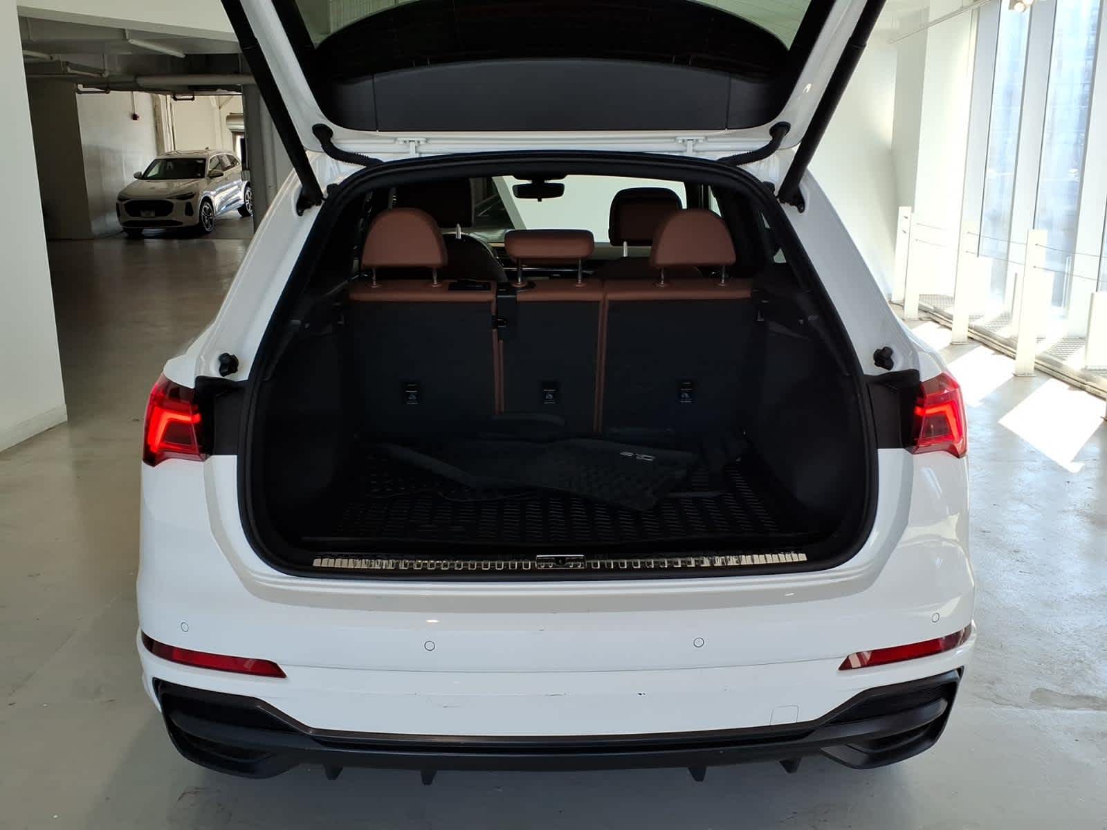 2020 Audi Q3 S line Premium 45 TFSI quattro