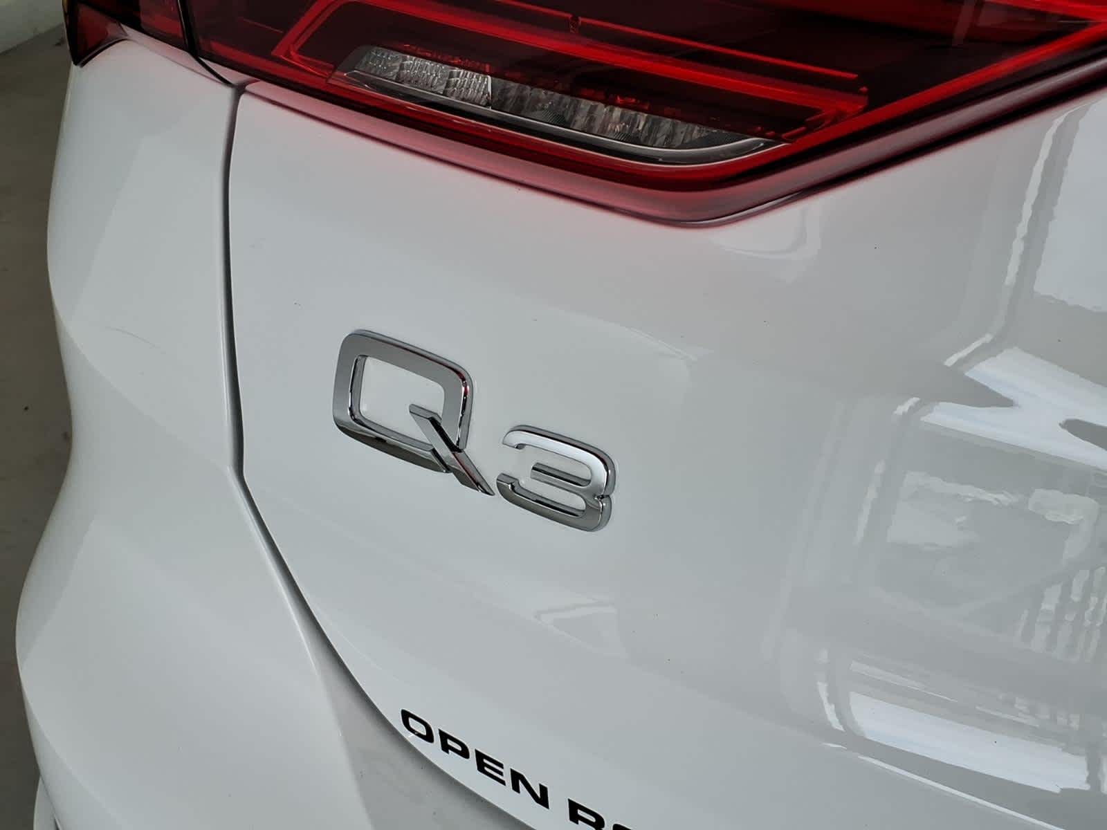2023 Audi Q3 S line Premium 45 TFSI quattro