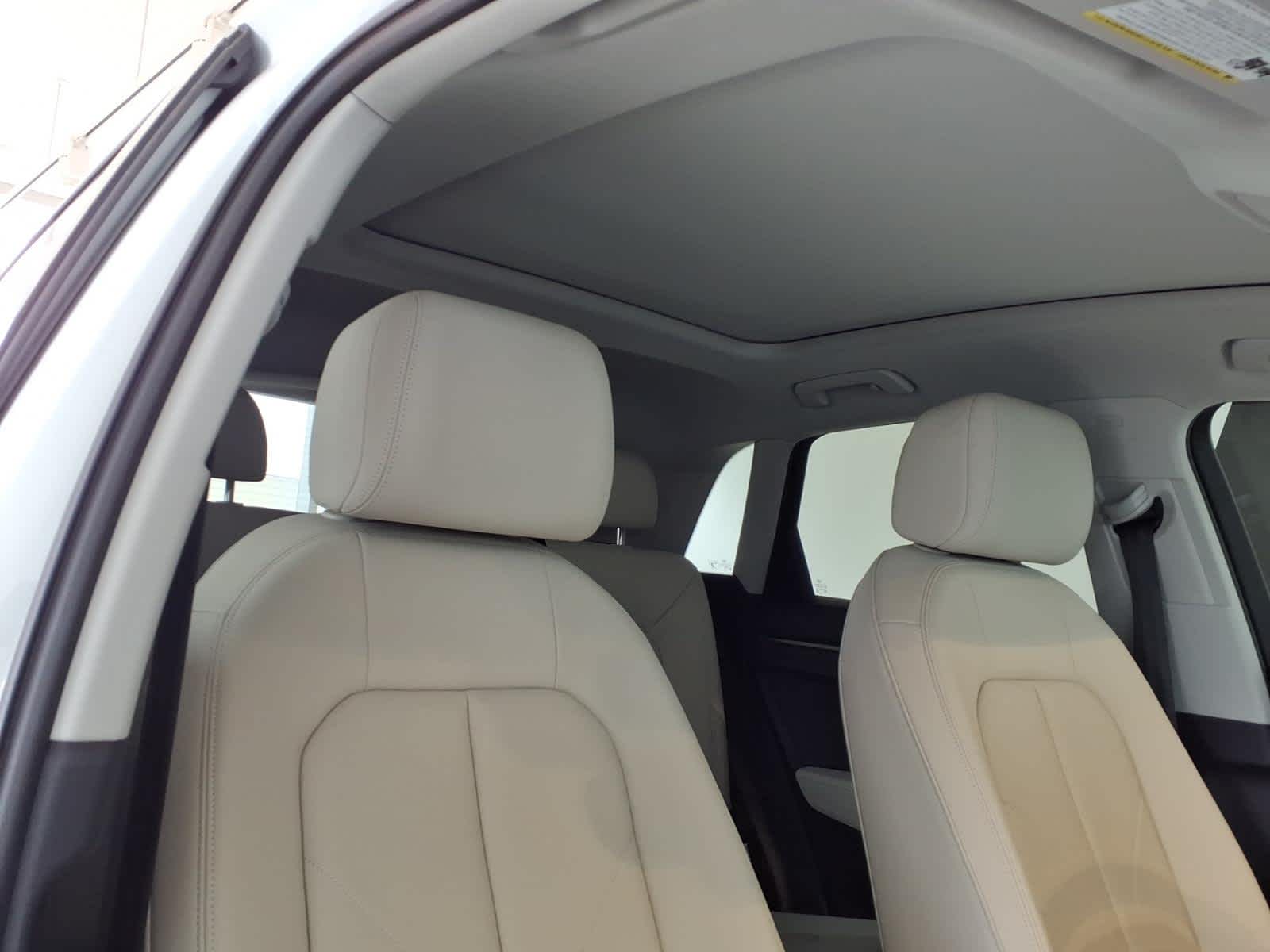 2023 Audi Q3 S line Premium 45 TFSI quattro