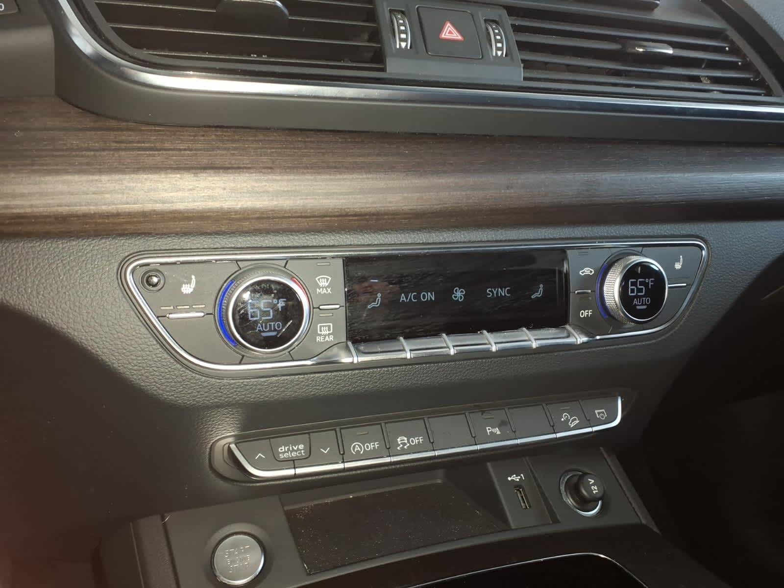 2024 Audi Q5 S line Premium Plus 45 TFSI quattro
