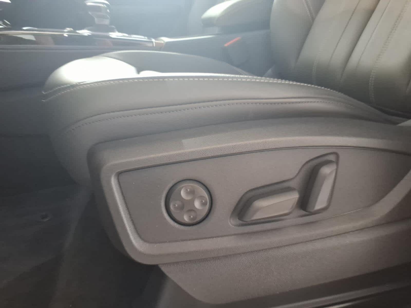 2023 Audi Q5 S line Premium Plus 45 TFSI quattro