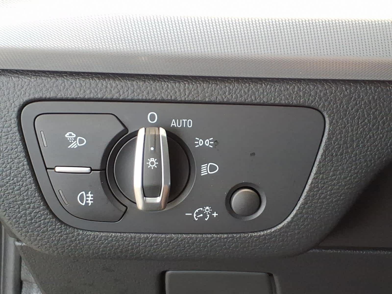 2024 Audi Q5 S line Premium Plus 45 TFSI quattro