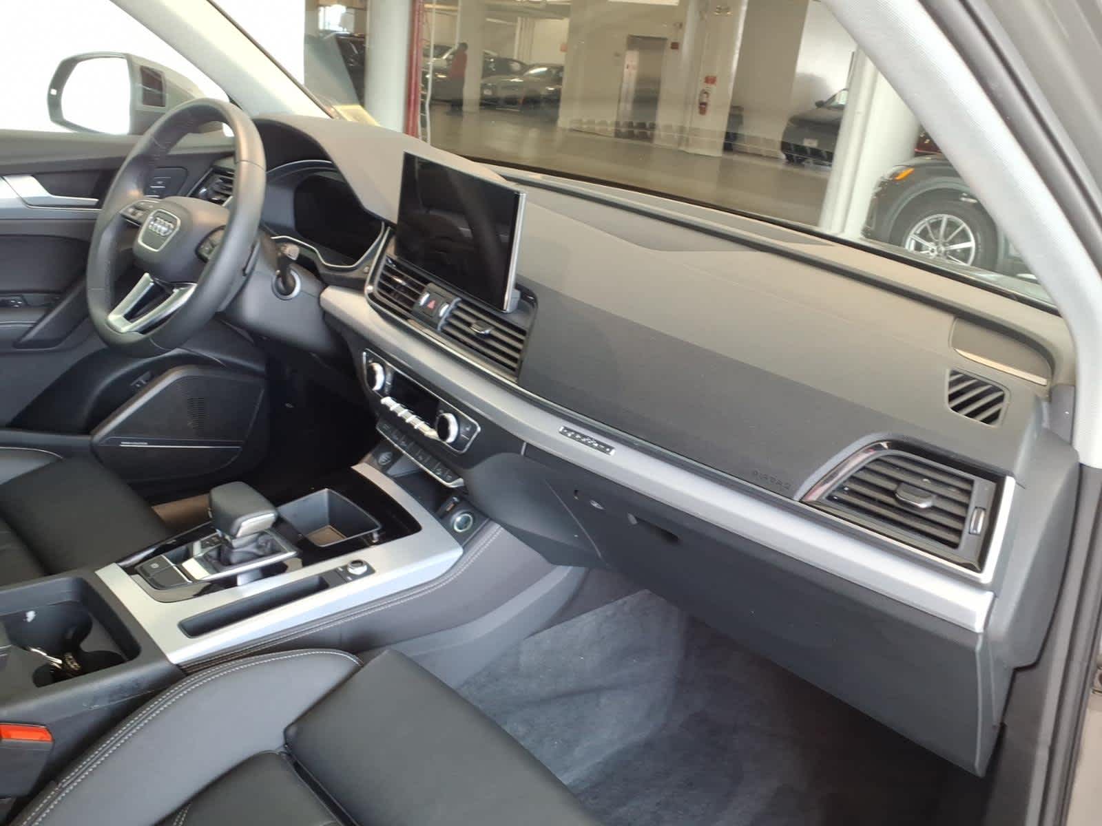 2024 Audi Q5 S line Premium Plus 45 TFSI quattro