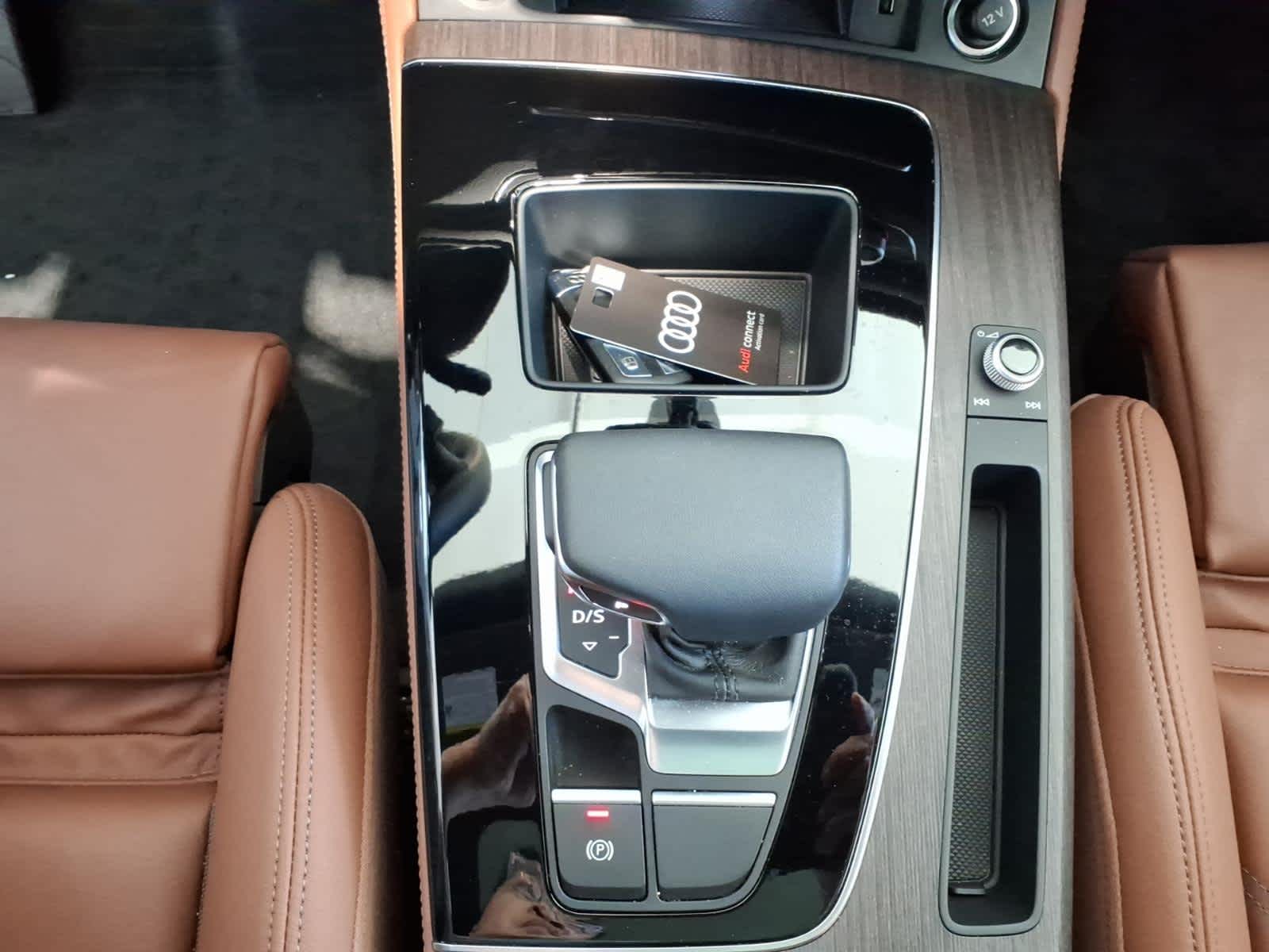 2024 Audi Q5 S line Premium Plus 45 TFSI quattro