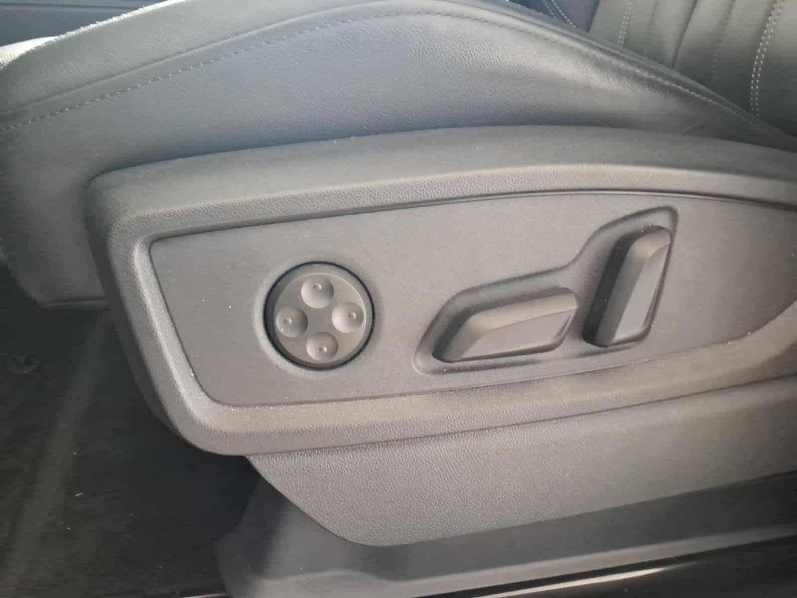 2024 Audi Q5 S line Premium Plus 45 TFSI quattro