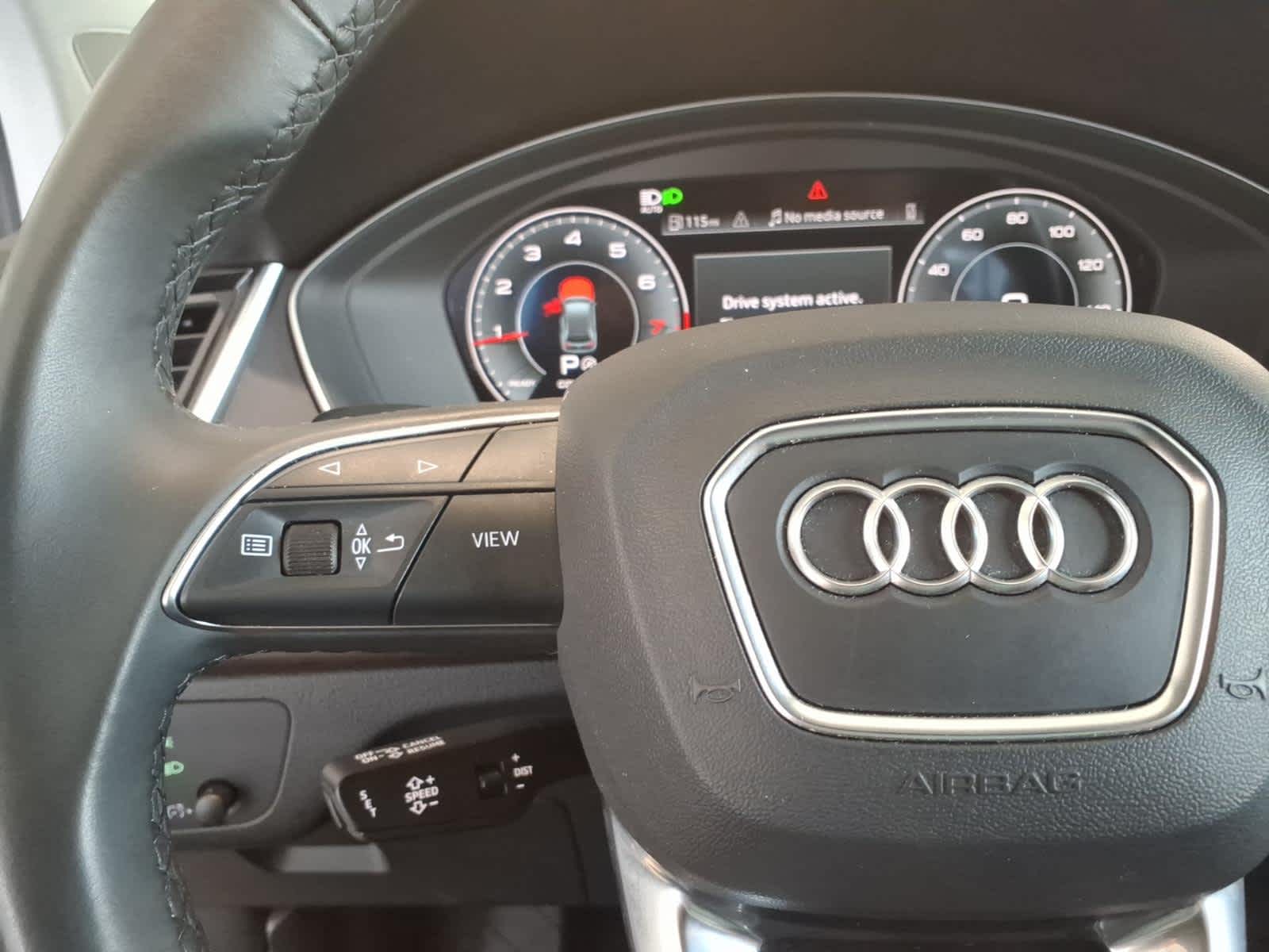 2024 Audi Q5 S line Premium Plus 45 TFSI quattro
