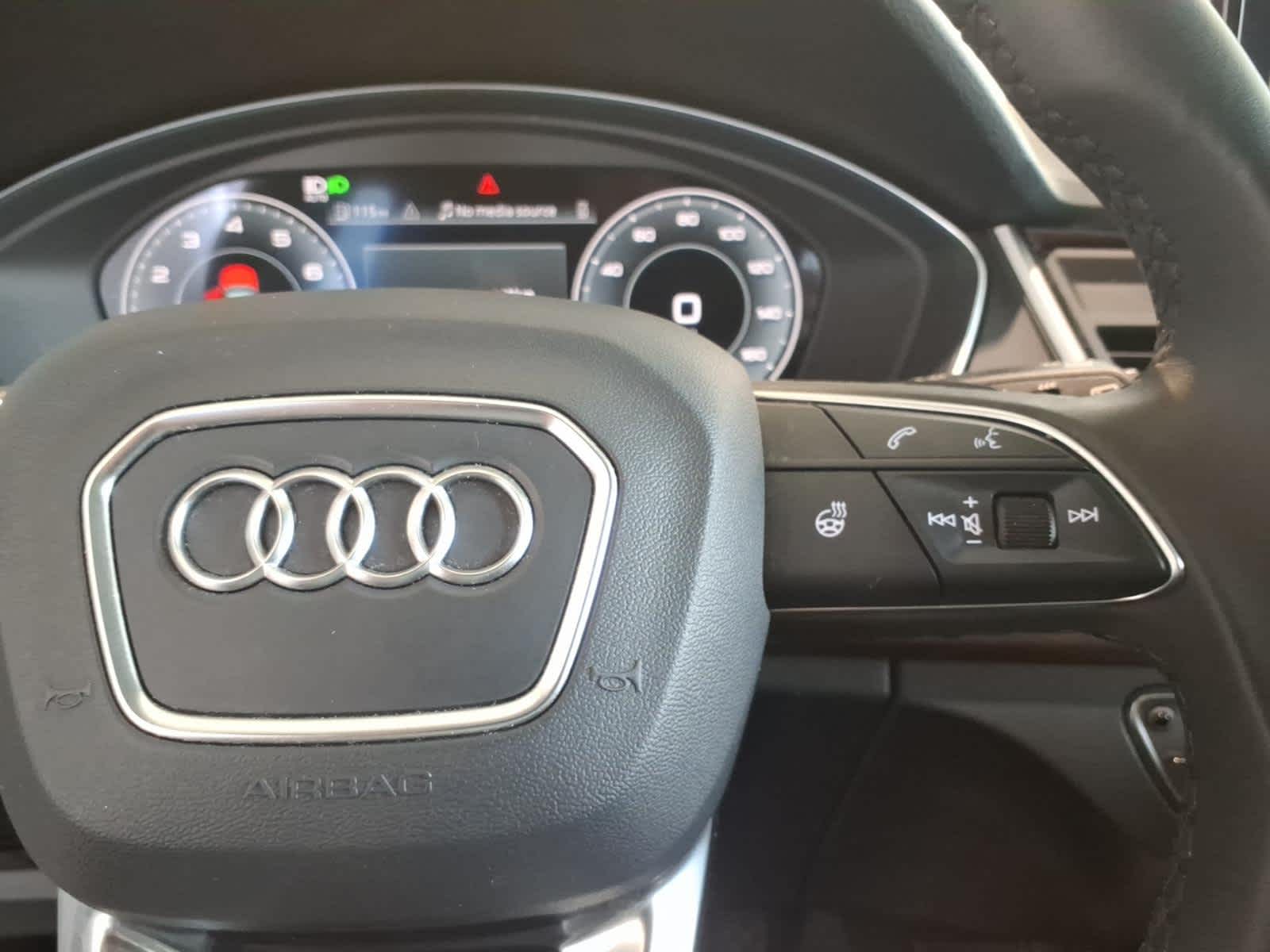 2024 Audi Q5 S line Premium Plus 45 TFSI quattro