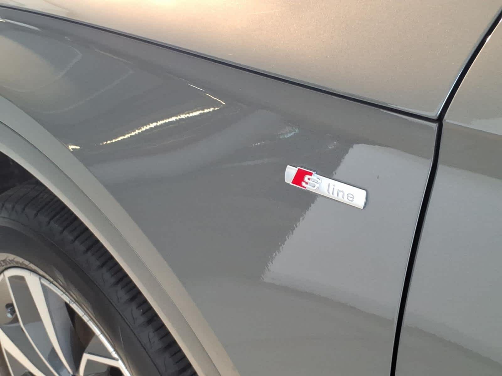 2024 Audi Q5 S line Premium Plus 45 TFSI quattro