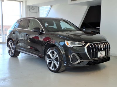 2020 Audi Q3 S line Premium Plus 45 TFSI quattro
