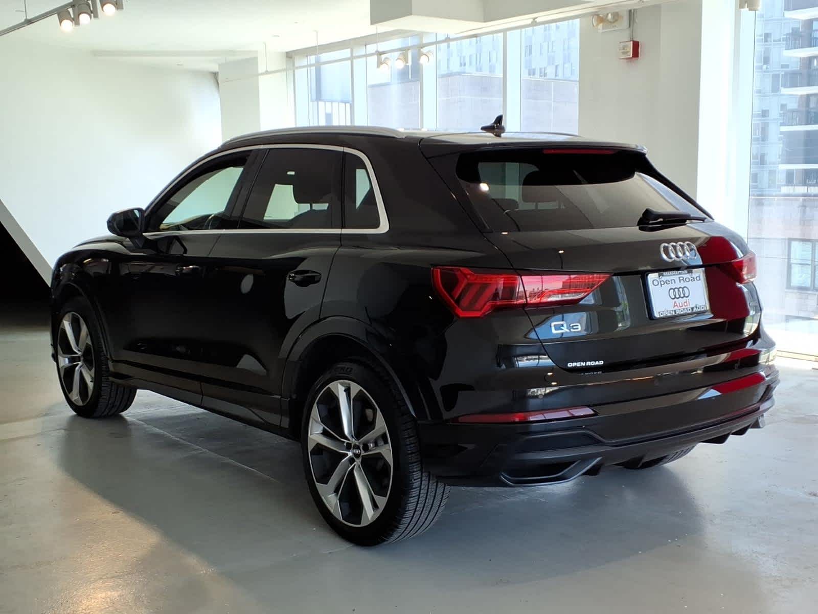 2020 Audi Q3 S line Premium Plus 45 TFSI quattro