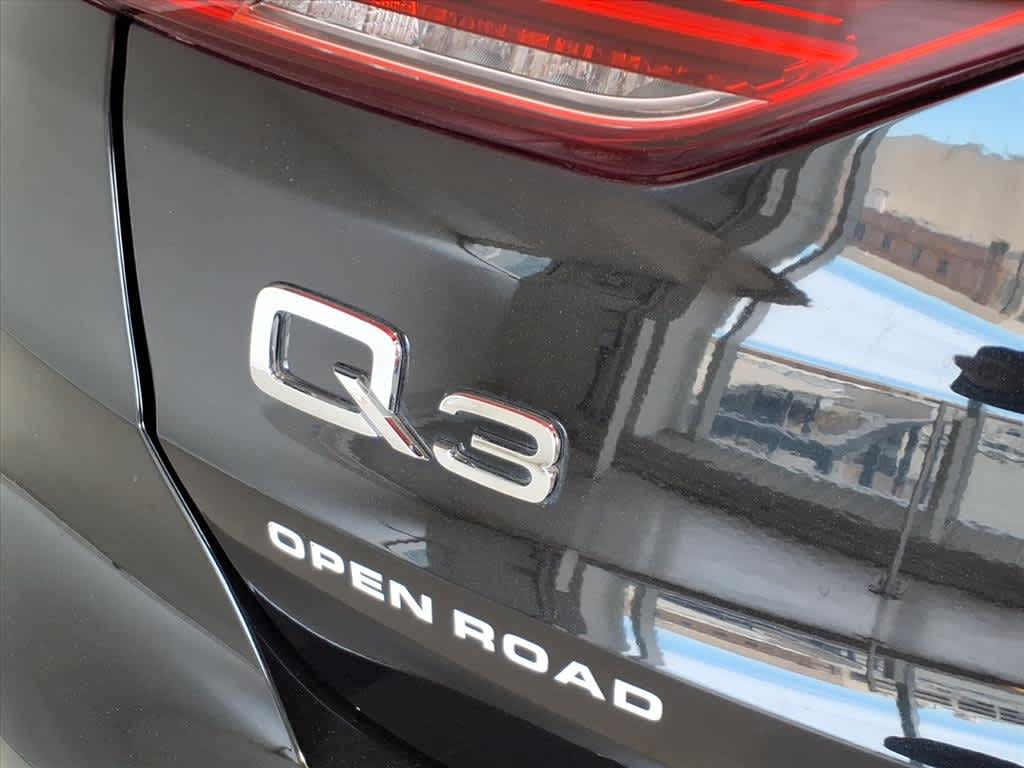 2022 Audi Q3 S line Premium Plus 45 TFSI quattro