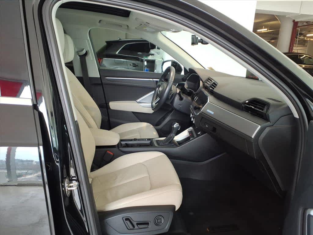 2022 Audi Q3 S line Premium Plus 45 TFSI quattro