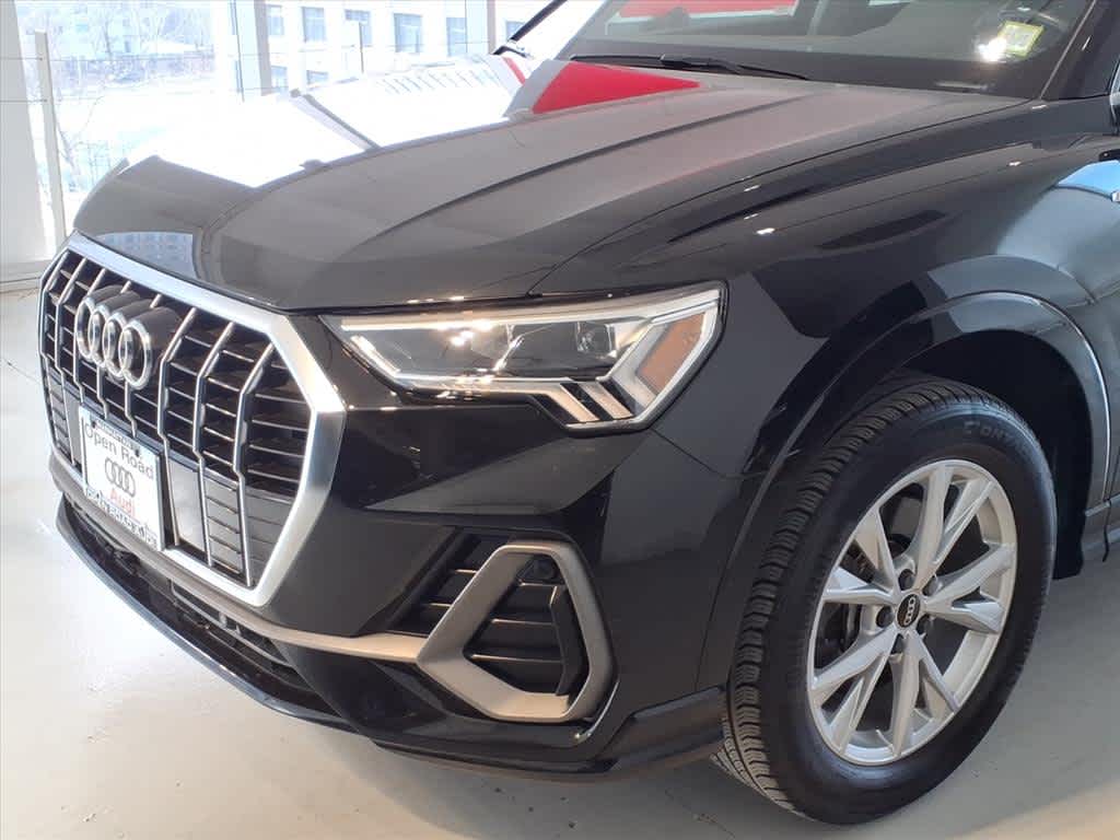 2022 Audi Q3 S line Premium Plus 45 TFSI quattro