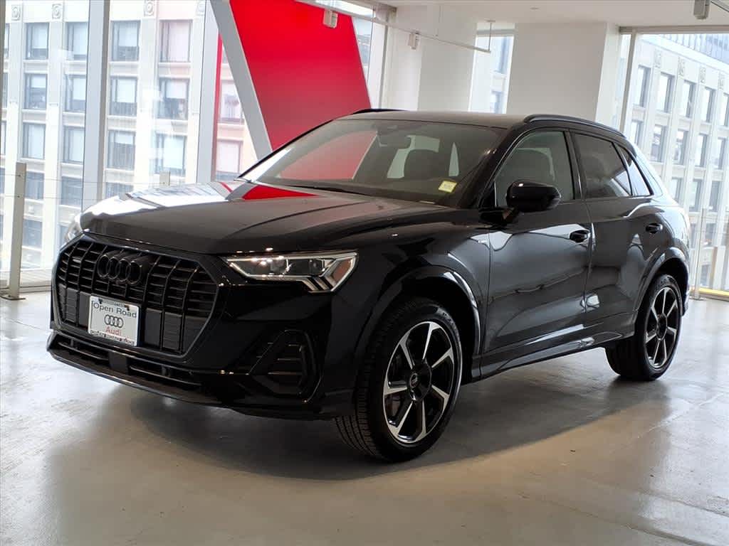 2025 Audi Q3 S line Premium Plus 45 TFSI quattro