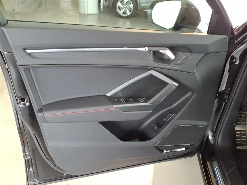 2025 Audi Q3 S line Premium Plus 45 TFSI quattro