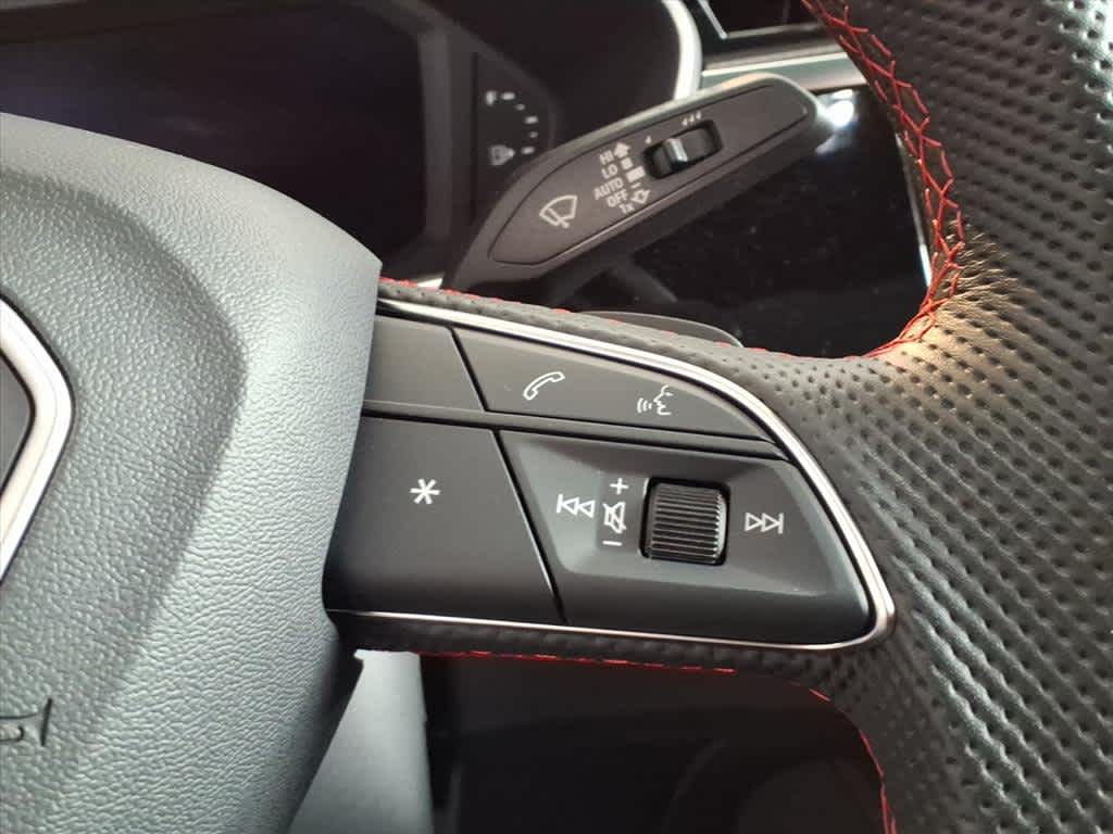 2025 Audi Q3 S line Premium Plus 45 TFSI quattro